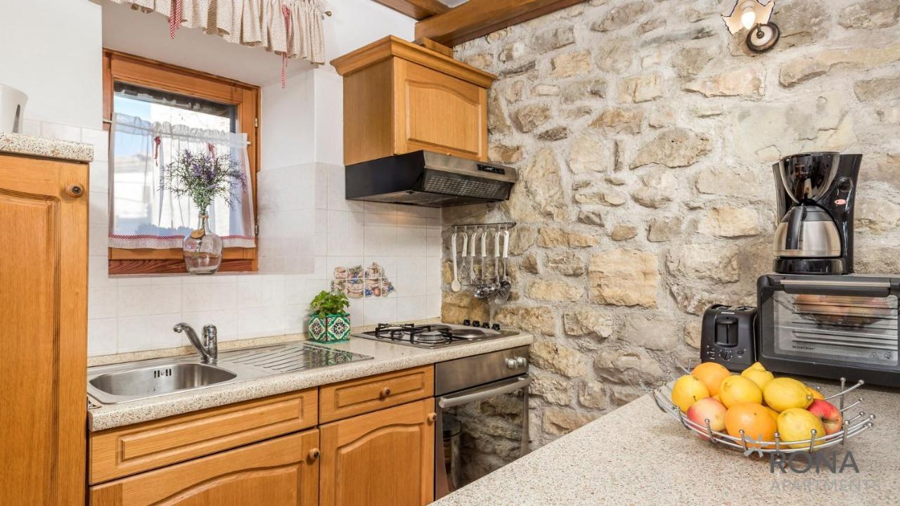 Rona Stone House Apartments Janja Boljun Luaran gambar